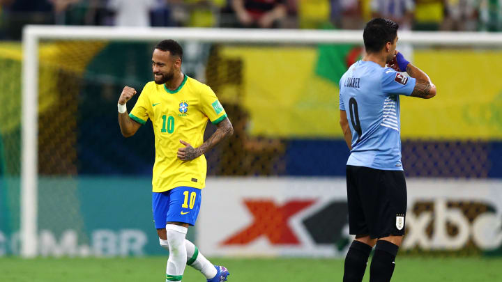 Brazil v Uruguay - FIFA World Cup 2022 Qatar Qualifier