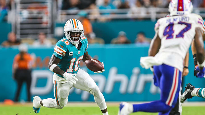 Buffalo Bills v Miami Dolphins Buffalo Bills v Miami Dolphins