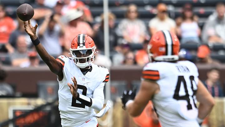 Aug 22, 2026; Cleveland, Ohio, USA; Cleveland Browns quarterback Shedeur Sanders (2) throws a pass to tight end Carsen Ryan (48) during the first half against the Buffalo Bills at Huntington Bank Field. Mandatory Credit: Ken Blaze-Imagn Images