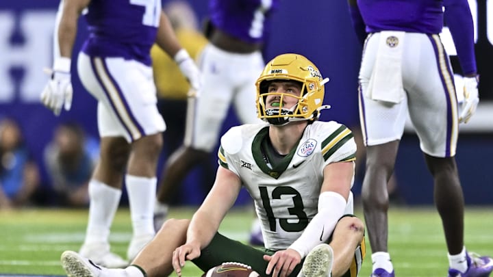 Baylor Bears quarterback Sawyer Robertson