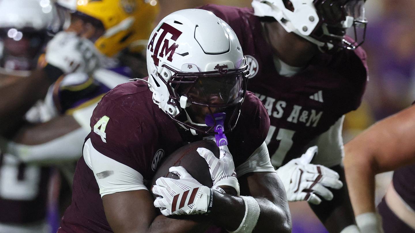 Mike Elko Has One Simple Way To Take The Pressure Off Marcel Reed
