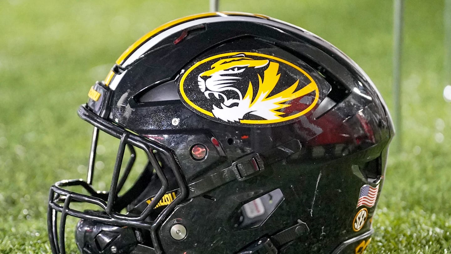Mizzou Football Hires Deshon Lawrence Jr. as Director of Player and Recruiting Engagement