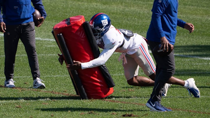 Aug 12, 2025; Florham Park, NJ, USA; at Atlantic Health Jets Training Center. The Giants and Jets participate in a joint practice at the Jets' training facility in Florham Park. New York Giants #43 Raheem Layne.