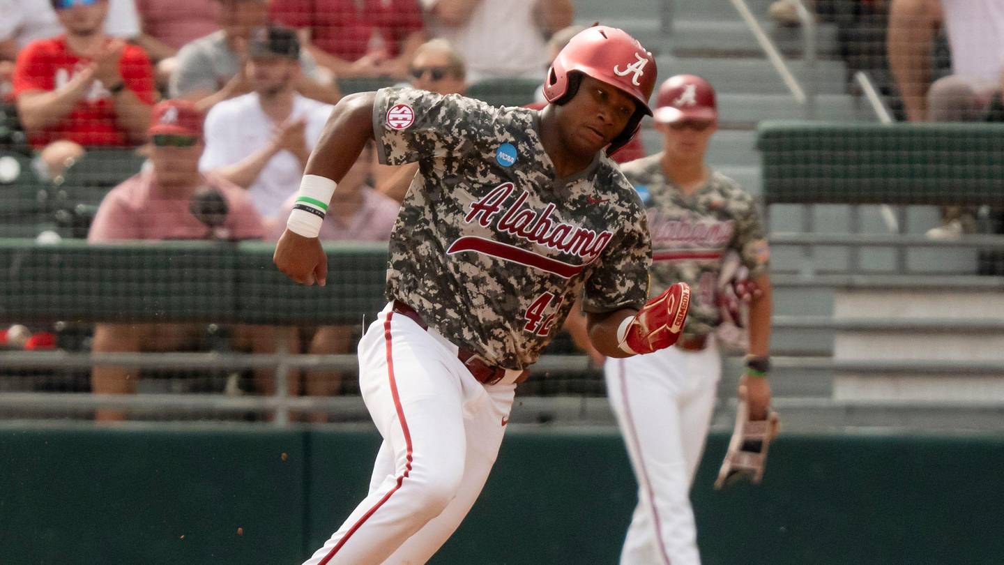 Instant Analysis after Alabama's 7-2 Win Over St. John's in 