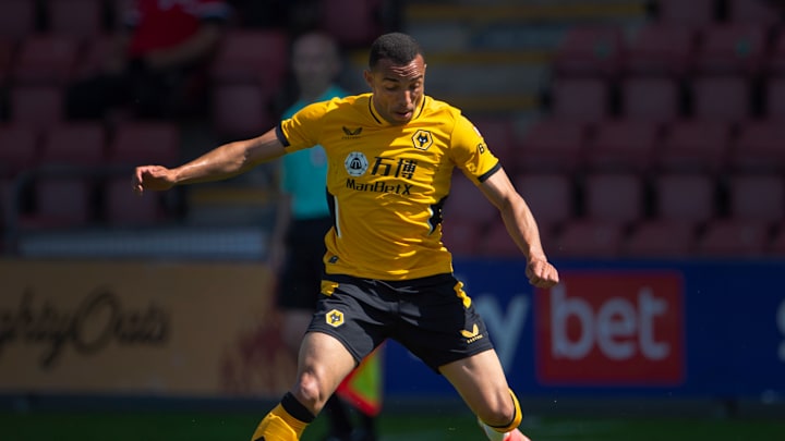 Atualmente no Wolverhampton, o lateral-esquerdo Fernando Marçal é o mais novo alvo do Botafogo no mercado Atualmente no Wolverhampton, o lateral-esquerdo Fernando Marçal é o mais novo alvo do Botafogo no mercado