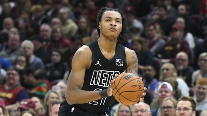 Nov 9, 2024; Cleveland, Ohio, USA; Brooklyn Nets forward Noah Clowney (21) looks to shoot in the first quarter against the Cleveland Cavaliers at Rocket Mortgage FieldHouse. Mandatory Credit: David Richard-Imagn Images Nov 9, 2024; Cleveland, Ohio, USA; Brooklyn Nets forward Noah Clowney (21) looks to shoot in the first quarter against the Cleveland Cavaliers at Rocket Mortgage FieldHouse. Mandatory Credit: David Richard-Imagn Images