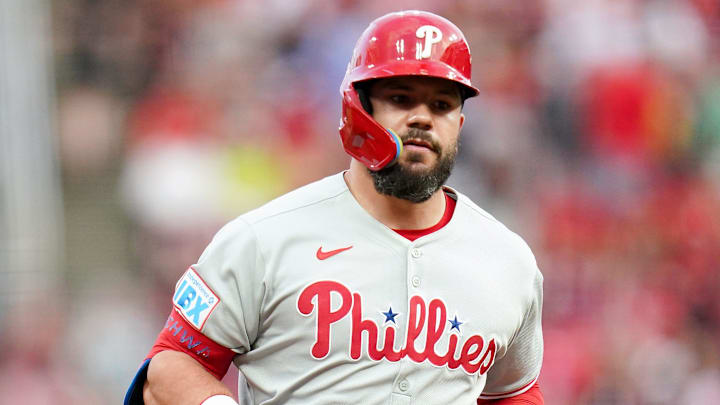 Philadelphia Phillies designated hitter Kyle Schwarber (12) runs the bases after hitting a home run in the eighth inning of a MLB game between the Cincinnati Reds and Philadelphia Phillies, Monday, Aug. 11, 2025, at Great American Ball Park in downtown Cincinnati. Phillies won 4-1.
