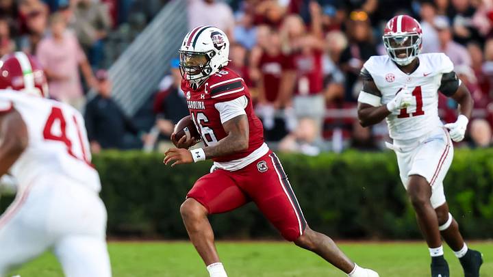 Oct 25, 2025; Columbia, South Carolina, USA; South Carolina Gamecocks quarterback Lanorris Sellers (16) scrambles against the Alabama Crimson Tide in the second half at Williams-Brice Stadium. Mandatory Credit: Jeff Blake-Imagn Images Oct 25, 2025; Columbia, South Carolina, USA; South Carolina Gamecocks quarterback Lanorris Sellers (16) scrambles against the Alabama Crimson Tide in the second half at Williams-Brice Stadium. Mandatory Credit: Jeff Blake-Imagn Images
