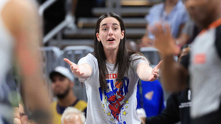 Dallas Wings v Indiana Fever