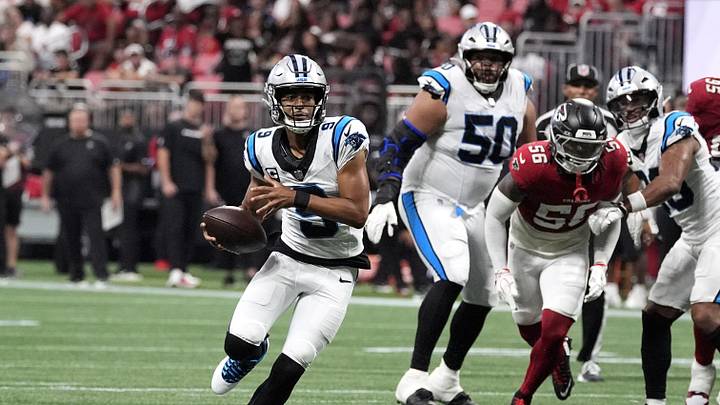 Carolina Panthers quarterback Bryce Young (9) rushes during the third quarter against the Atlanta Falcons Carolina Panthers quarterback Bryce Young (9) rushes during the third quarter against the Atlanta Falcons