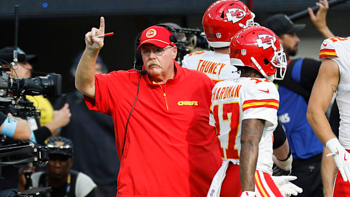 Kansas City Chiefs v Los Angeles Chargers