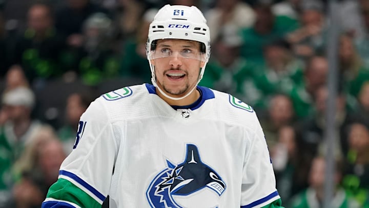 Vancouver Canucks v Dallas Stars