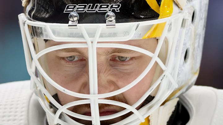 If Linus Ullmark is truly available, it wouldn't hurt the Flyers to check in with Boston. 