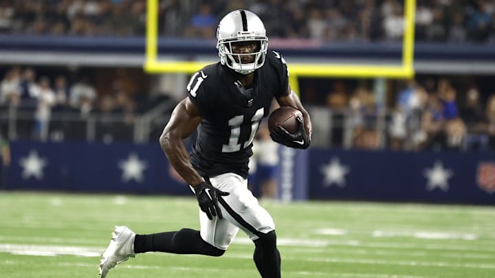 Former Las Vegas Raiders wide receiver Phillip Dorsett signed with the Atlanta Falcons' practice squad on Tuesday. Former Las Vegas Raiders wide receiver Phillip Dorsett signed with the Atlanta Falcons' practice squad on Tuesday.