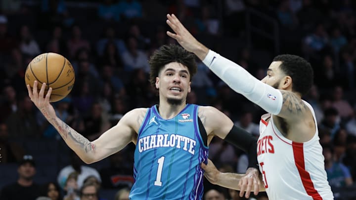 Jan 26, 2024; Charlotte, North Carolina, USA; Charlotte Hornets guard LaMelo Ball (1) moves against