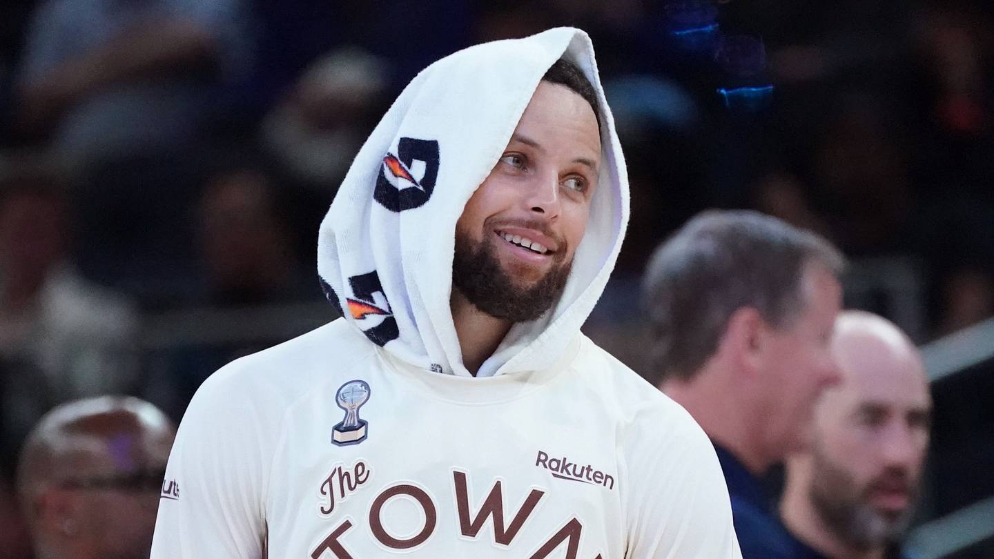 Curry's Pitch to LeBron: What He Didn't Say Speaks Volumes