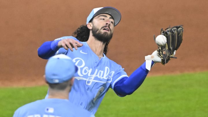 Apr 11, 2025; Cleveland, Ohio, USA; Kansas City Royals third baseman Jonathan India (6) drops a fly ball for an error in the eighth inning against the Cleveland Guardians at Progressive Field. Mandatory Credit: David Richard-Imagn Images Apr 11, 2025; Cleveland, Ohio, USA; Kansas City Royals third baseman Jonathan India (6) drops a fly ball for an error in the eighth inning against the Cleveland Guardians at Progressive Field. Mandatory Credit: David Richard-Imagn Images