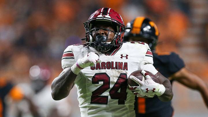 Sep 30, 2023; Knoxville, Tennessee, USA; South Carolina Gamecocks running back Mario Anderson (24) runs for a touchdown against the Tennessee Volunteers during the second half at Neyland Stadium. Mandatory Credit: Randy Sartin-USA TODAY Sports Sep 30, 2023; Knoxville, Tennessee, USA; South Carolina Gamecocks running back Mario Anderson (24) runs for a touchdown against the Tennessee Volunteers during the second half at Neyland Stadium. Mandatory Credit: Randy Sartin-USA TODAY Sports