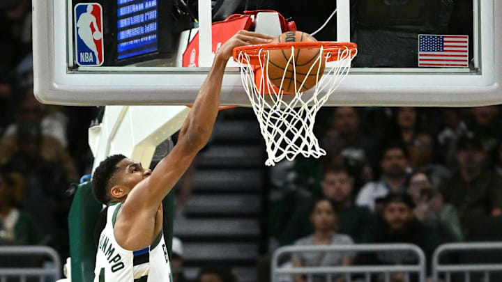 Oct 14, 2025; Milwaukee, Wisconsin, USA; Milwaukee Bucks forward Giannis Antetokounmpo (34) dunks against the Oklahoma City Thunder during the second half at Fiserv Forum. Mandatory Credit: Patrick Gorski-Imagn Images Oct 14, 2025; Milwaukee, Wisconsin, USA; Milwaukee Bucks forward Giannis Antetokounmpo (34) dunks against the Oklahoma City Thunder during the second half at Fiserv Forum. Mandatory Credit: Patrick Gorski-Imagn Images