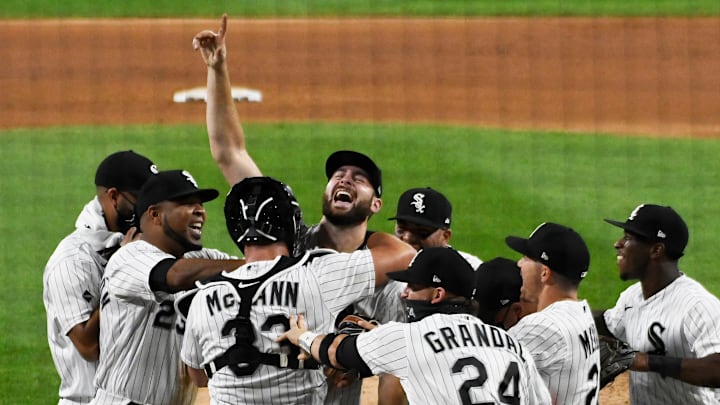 Pittsburgh Pirates v Chicago White Sox