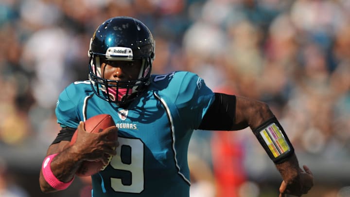 Quarterback David Garrard sprints to the right on his 25-yard TD run at 3:39 in the 1st quarter. The Jacksonville Jaguars played the Indianapolis Colts  at EverBank Field in Jacksonville, FL on Sunday October 3, 2010.  