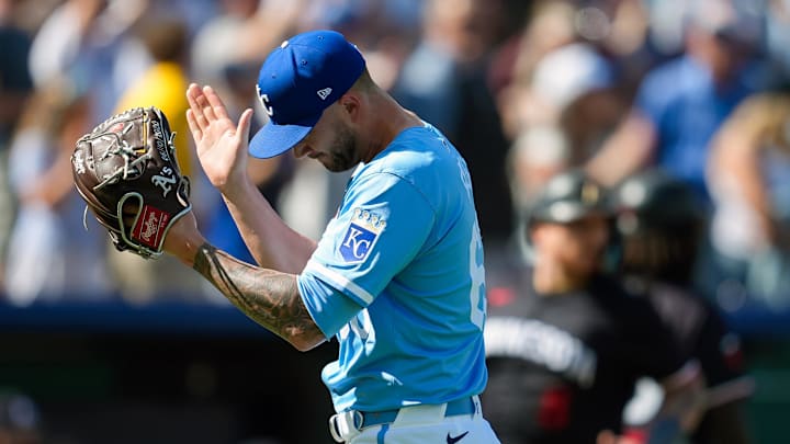 Sep 8, 2024; Kansas City, Missouri, USA; Kansas City Royals relief pitcher Lucas Erceg (60) celebrates after defeating the Minnesota Twins at Kauffman Stadium. Mandatory Credit: Jay Biggerstaff-Imagn Images Sep 8, 2024; Kansas City, Missouri, USA; Kansas City Royals relief pitcher Lucas Erceg (60) celebrates after defeating the Minnesota Twins at Kauffman Stadium. Mandatory Credit: Jay Biggerstaff-Imagn Images