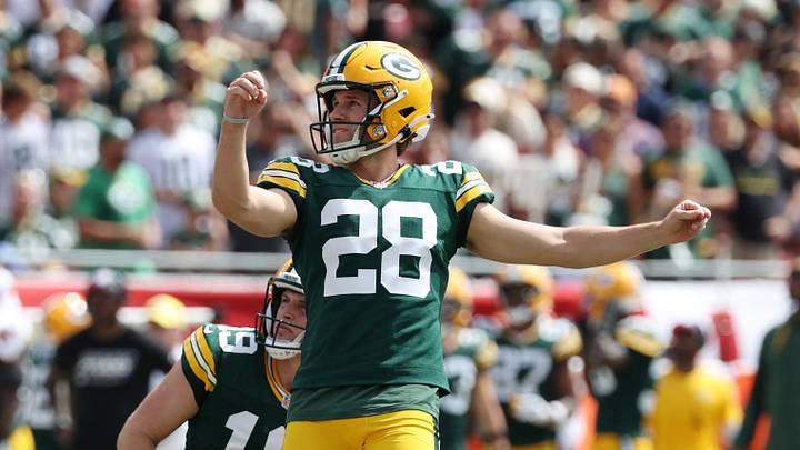 Oct 4, 2026; Tampa, Florida, USA; Green Bay Packers kicker Trey Smack (28) follows through on a kick attempt against the Tampa Bay Buccaneers at Raymond James Stadium. Mandatory Credit: Matt Pendleton-Imagn Images Oct 4, 2026; Tampa, Florida, USA; Green Bay Packers kicker Trey Smack (28) follows through on a kick attempt against the Tampa Bay Buccaneers at Raymond James Stadium. Mandatory Credit: Matt Pendleton-Imagn Images