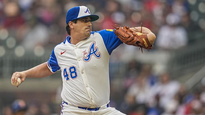 Aug 23, 2025; Cumberland, Georgia, USA; Atlanta Braves starting pitcher Cal Quantrill (48) pitches against the New York Mets during the first inning at Truist Park. Mandatory Credit: Dale Zanine-Imagn Images