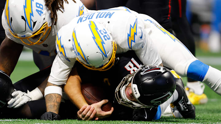 Los Angeles Chargers v Atlanta Falcons