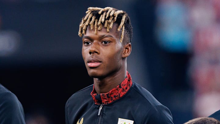 Nico sigue en el Athletic.