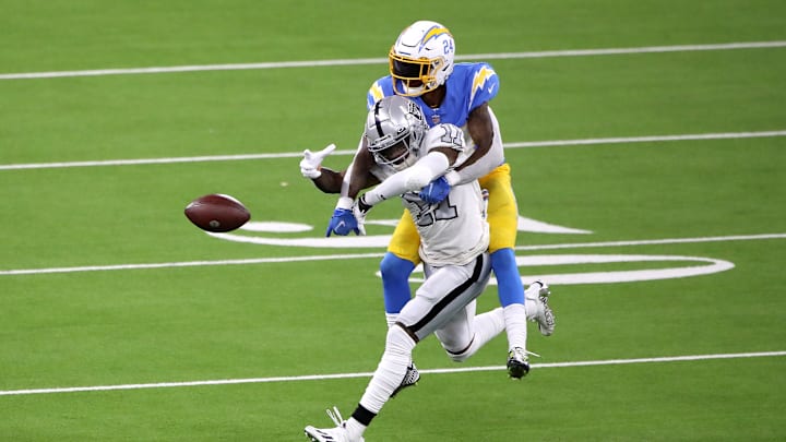 Las Vegas Raiders v LA Chargers
