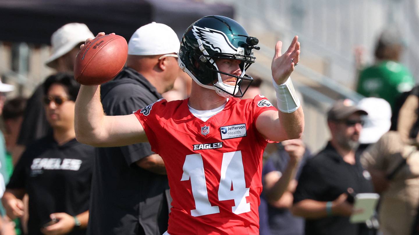 Eagles Position Battle Tracker: Who Has The Edge In the Biggest Camp Showdowns