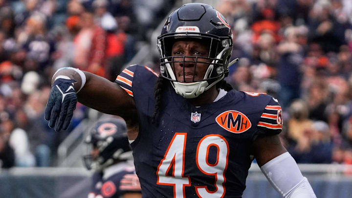 Chicago Bears middle linebacker Tremaine Edmunds