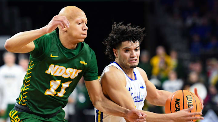 South Dakota State s Matt Mims dribbles past North Dakota State s Jacari White in the Summit League men s semifinals on Monday, March 6, 2023, at the Denny Sanford Premier Center in Sioux Falls.
Summit Men Semis 006 South Dakota State s Matt Mims dribbles past North Dakota State s Jacari White in the Summit League men s semifinals on Monday, March 6, 2023, at the Denny Sanford Premier Center in Sioux Falls.
Summit Men Semis 006
