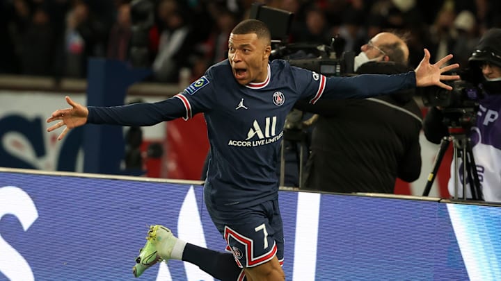 Bleibt er doch in Paris? PSG-Star Kylian Mbappé Bleibt er doch in Paris? PSG-Star Kylian Mbappé