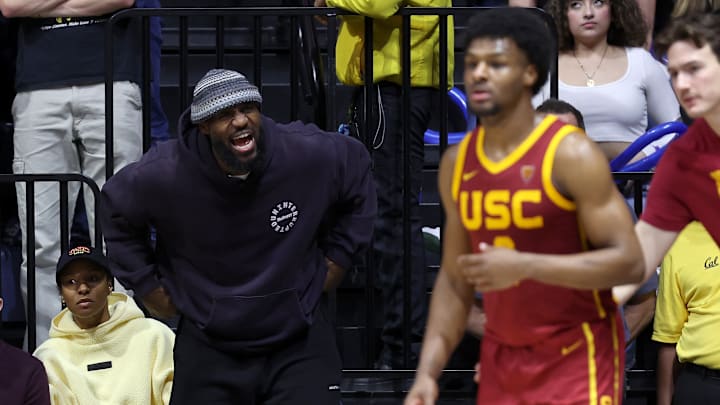 LeBron James no esconde su deseo de jugar en la NBA con su hijo mayor, Bronny, preferiblemente en los Lakers