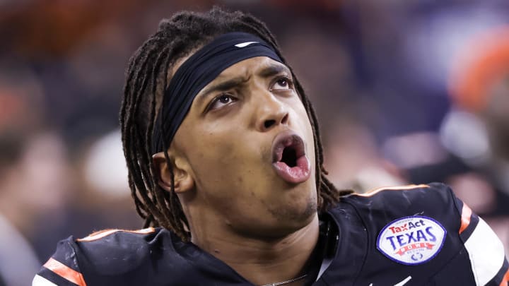 Oklahoma State's star tailback Ollie Gordon will attend Big 12 Media Days this week after an offseason arrest.