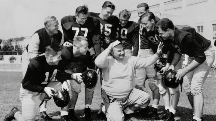 Cal coach Pappy Waldorf and players