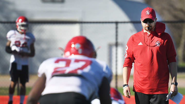 USD coach Travis Johansen during spring football camp Monday, April, 8, on the outdoor practice field at the university in Vermillion.

Usd Spring Football 010