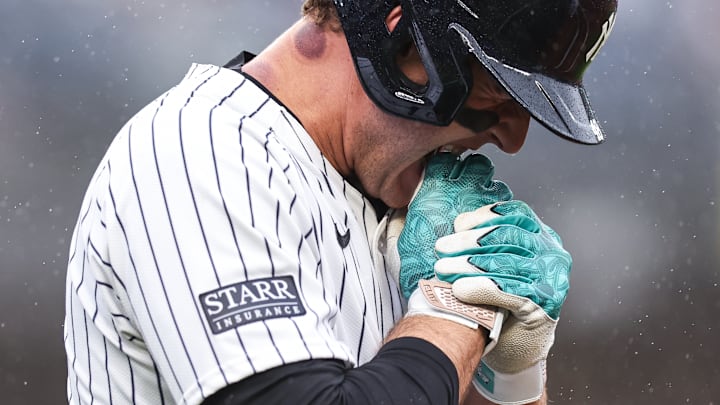Anthony Rizzo se fracturó y podría quedar fuera de los playoffs con Yankees