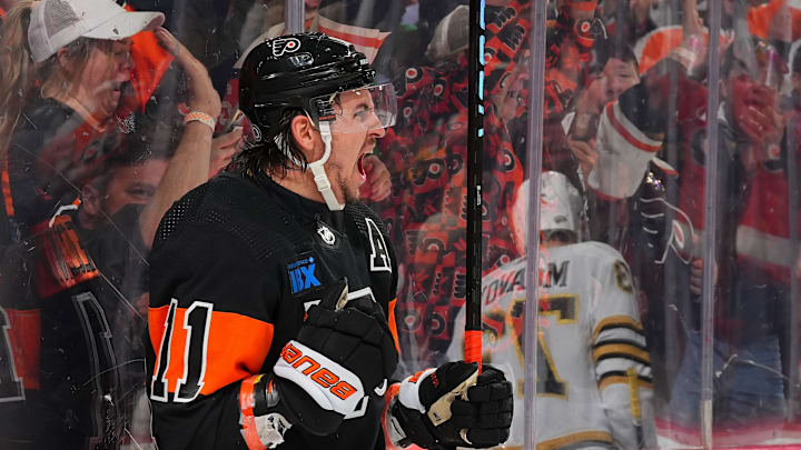 Boston Bruins v Philadelphia Flyers
