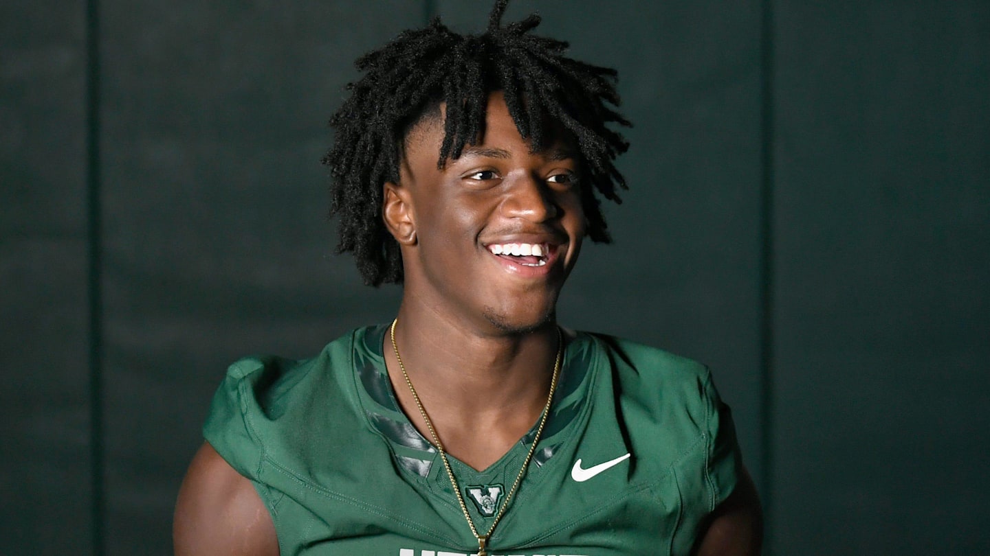 4-star Miami Hurricanes commit jumps almost 100 spots in final 2026 Rivals update