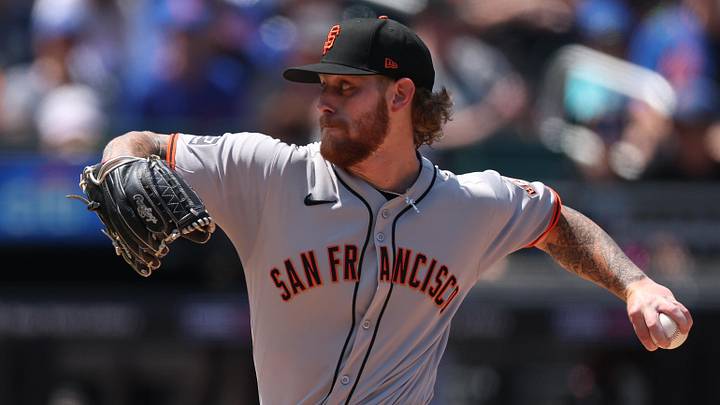Aug 3, 2025; New York City, New York, USA;  San Francisco Giants starting pitcher Carson Whisenhunt (88) delivers a pitch during the first inning against the New York Mets at Citi Field. Mandatory Credit: Vincent Carchietta-Imagn Images