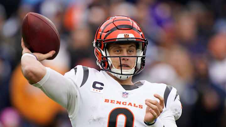 Cincinnati Bengals quarterback Joe Burrow (9) passes the ball during the third quarter at Nissan