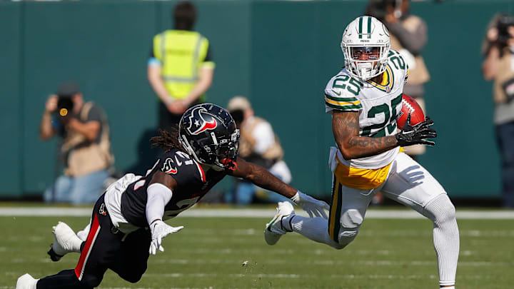 Green Bay Packers cornerback Keisean Nixon returns a kickoff against the Houston Texans last season.