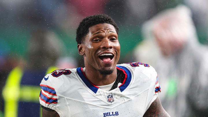 Buffalo Bills v Philadelphia Eagles