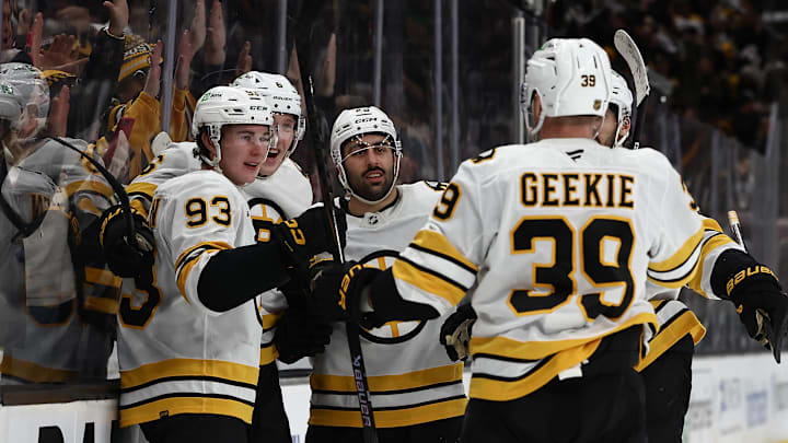 Montreal Canadiens v Boston Bruins Montreal Canadiens v Boston Bruins