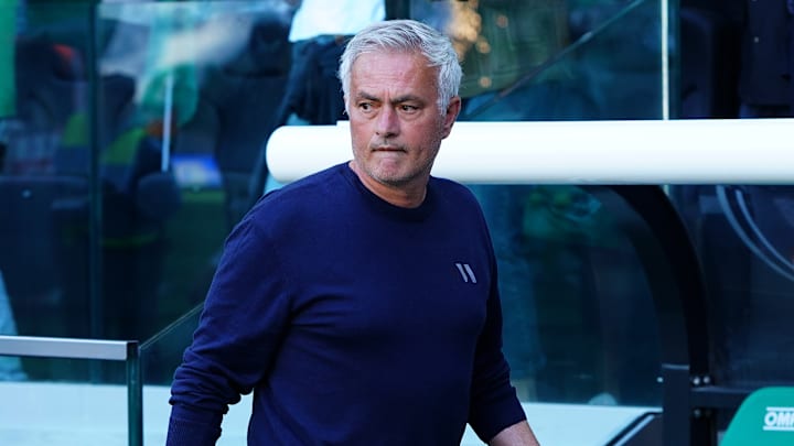 José Mourinho serait l’une des pistes les plus sérieuses pour le poste d’entraîneur du Real Madrid la saison prochaine.