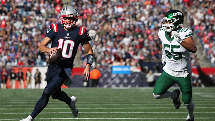 New York Jets v New England Patriots