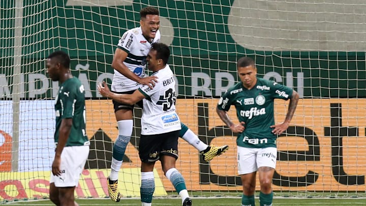 A última vez que o Verdão enfrentou o Coritiba, saiu de campo derrotado